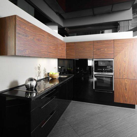 Modern Kitchen Remodeler Ediss Construction & Remodeling